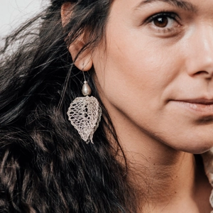 Ezüstvirág fülbevaló - 2