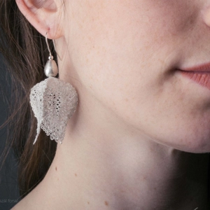 Gyöngyvirág fülbevaló