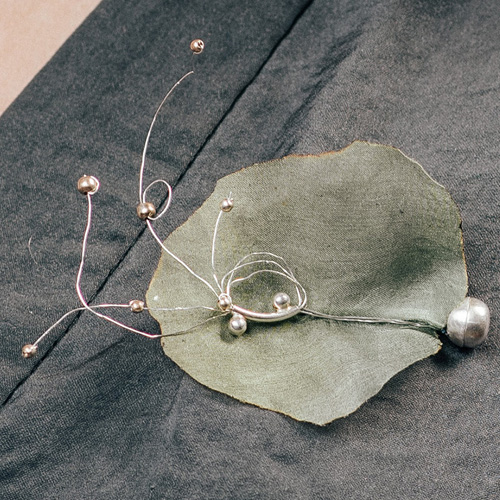 Lotus leaf brooch