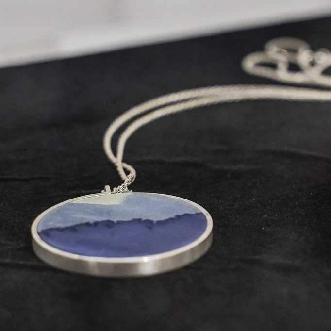 Silk frame jewellery collection