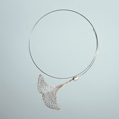Ginkgo necklace 2